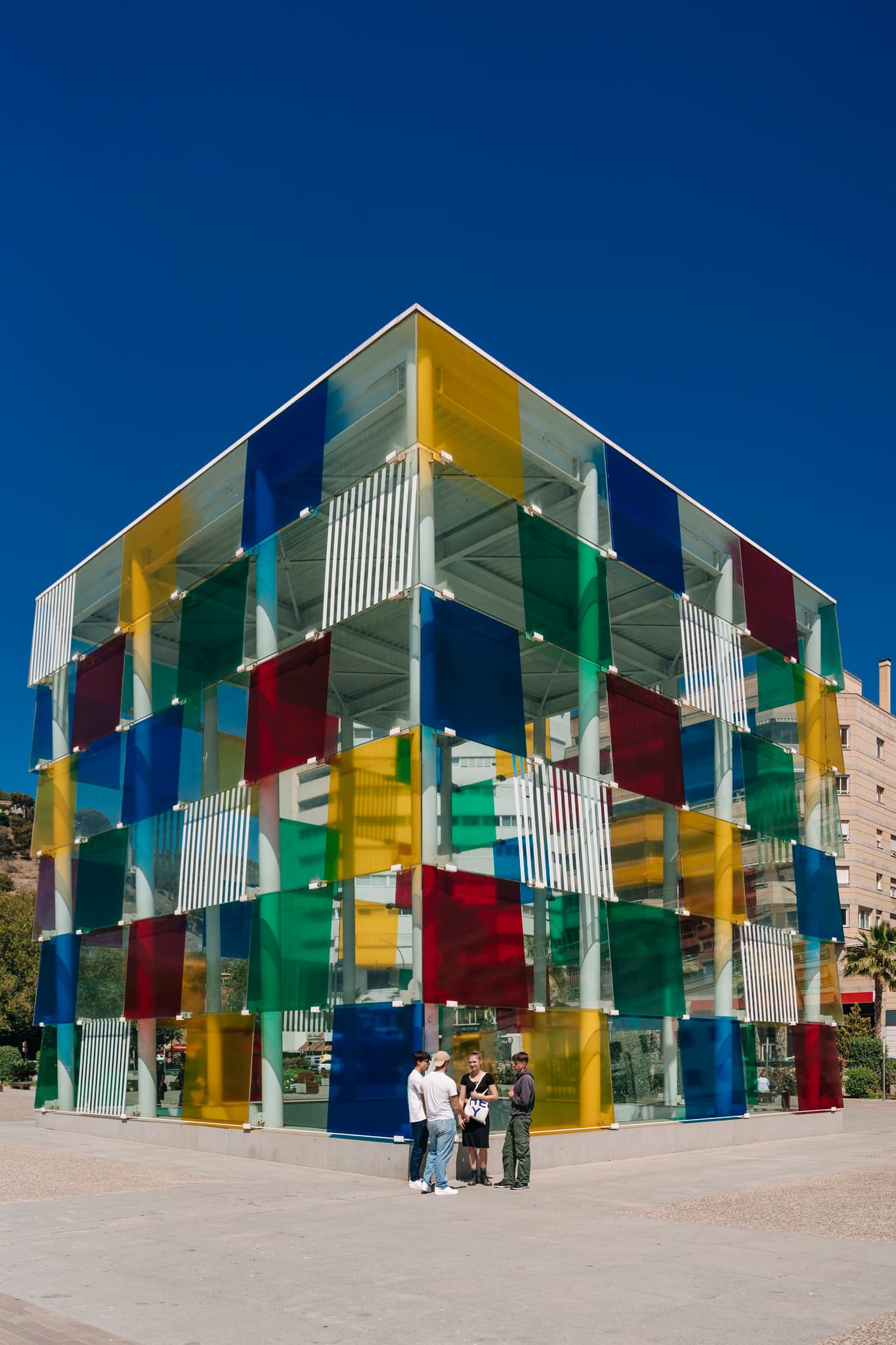 https://a.storyblok.com/f/286728423687045/1365x2048/2f02dbe5d2/maa_picasso.jpg
