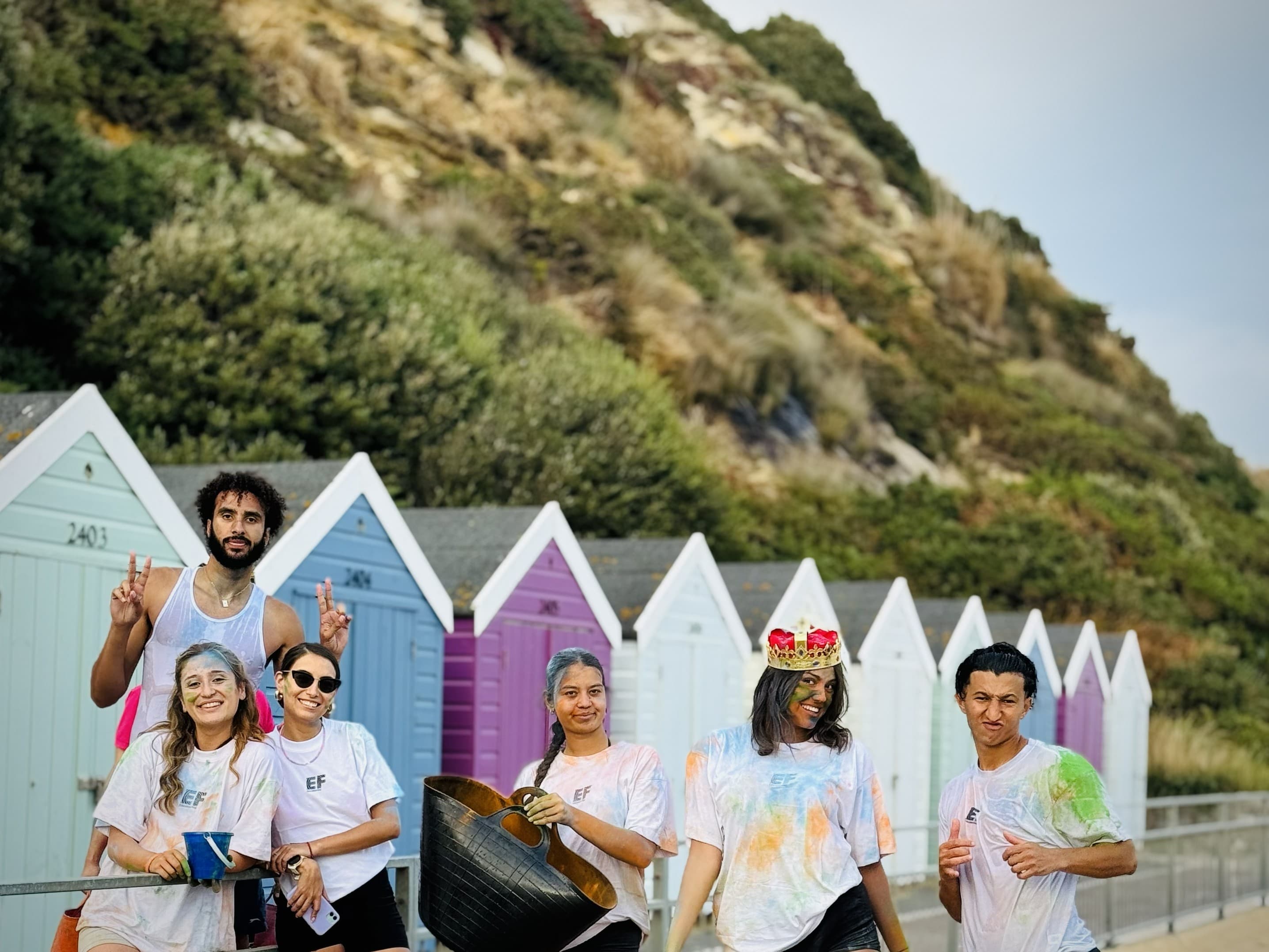https://a.storyblok.com/f/286728423687045/2872x2154/453bd6d711/bms_colorfest.jpg