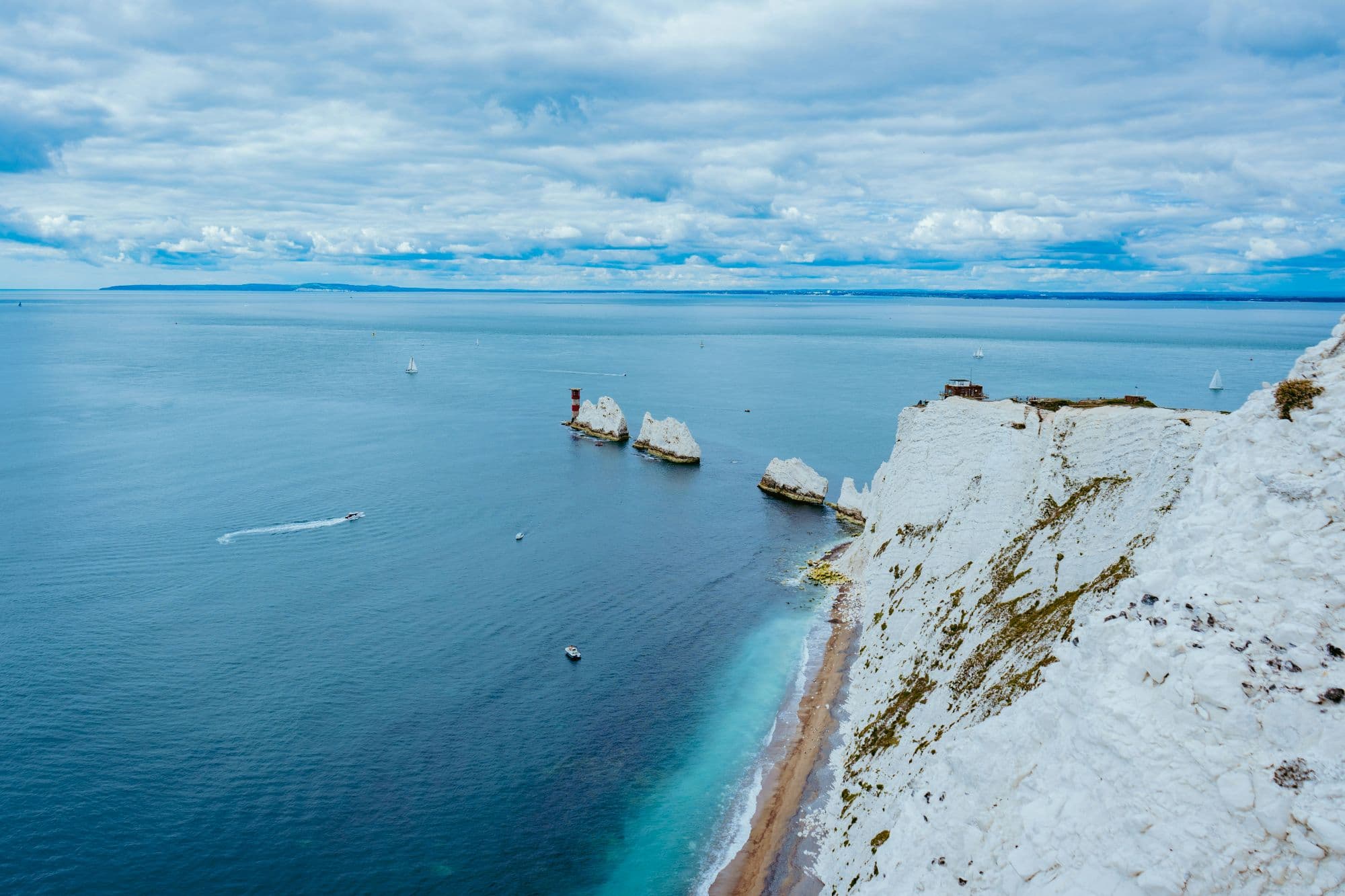 Isola di Wight: un'estate soleggiata sulle spiagge inglesi